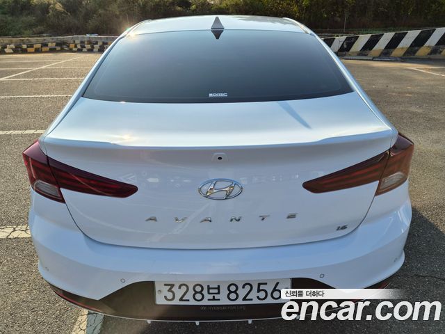 Hyundai Avante (AD) 1.6 Smart 2020 — фото 4