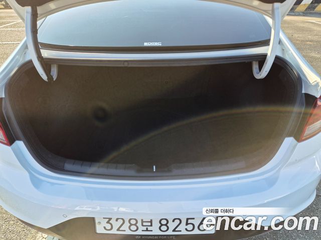 Hyundai Avante (AD) 1.6 Smart 2020 — фото 19