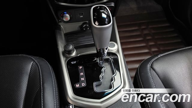 KG Mobility (SsangYong) Tivoli Diesel LX 2WD 2016 — фото 9