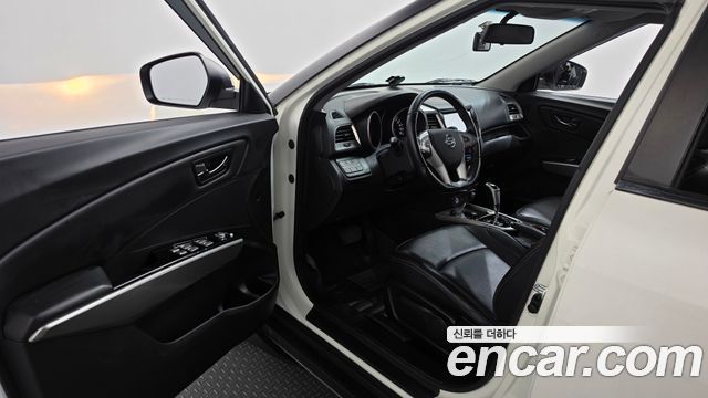 KG Mobility (SsangYong) Tivoli Diesel LX 2WD 2016 — фото 10