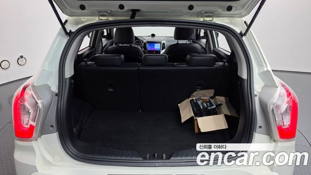 KG Mobility (SsangYong) Tivoli Diesel LX 2WD 2016 — фото 16