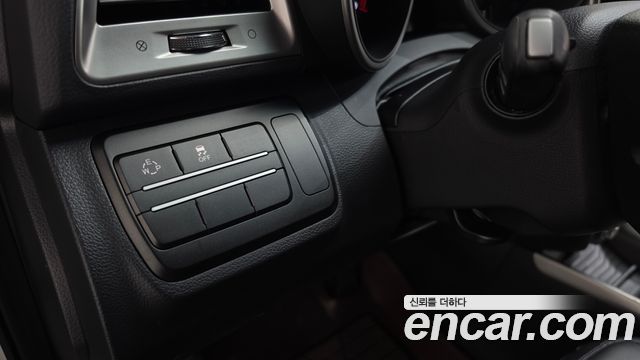 KG Mobility (SsangYong) Tivoli Diesel LX 2WD 2016 — фото 19