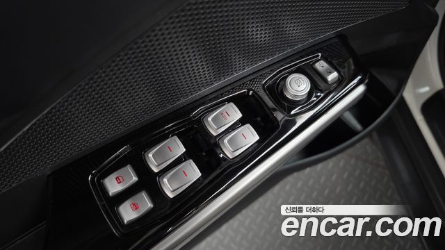 KG Mobility (SsangYong) Tivoli Diesel LX 2WD 2016 — фото 20