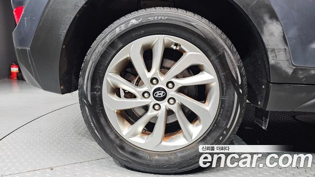 Hyundai Tucson Diesel 2.0 2WD Modern 2016 — фото 5