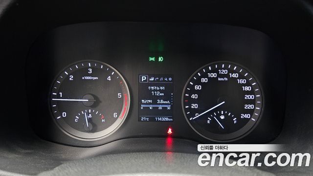 Hyundai Tucson Diesel 2.0 2WD Modern 2016 — фото 8