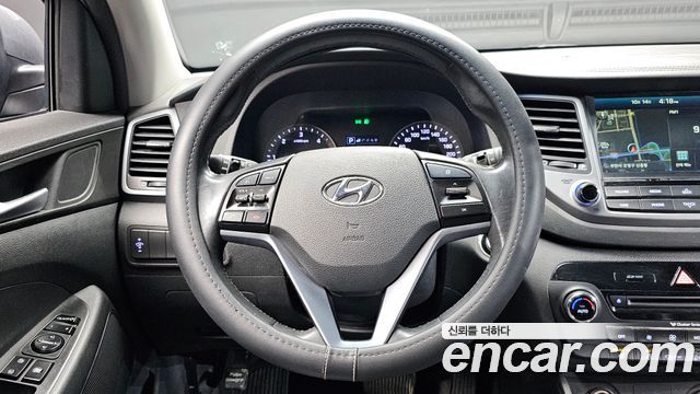Hyundai Tucson Diesel 2.0 2WD Modern 2016 — фото 13