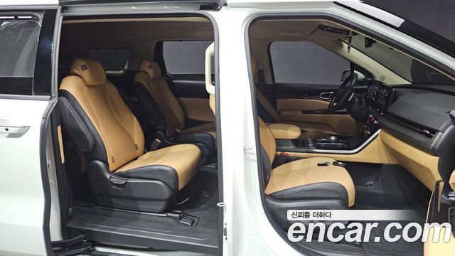 Kia Carnival (IV) Gasoline 9-Seater Noblesse 2023 — фото 11