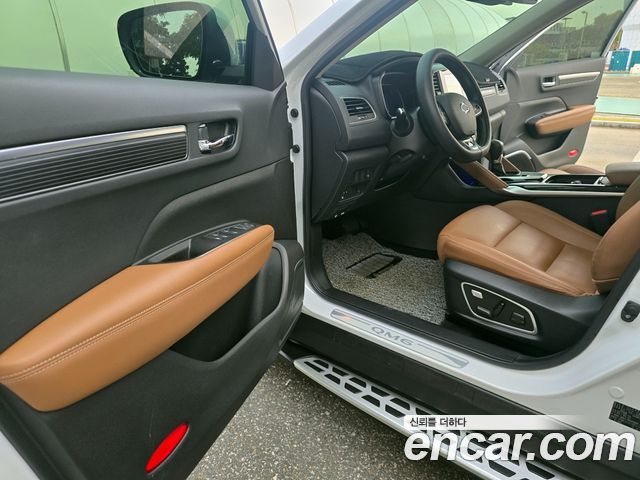 Renault Korea QM6 2.0 LPe RE Signature 2WD 2022 — фото 15