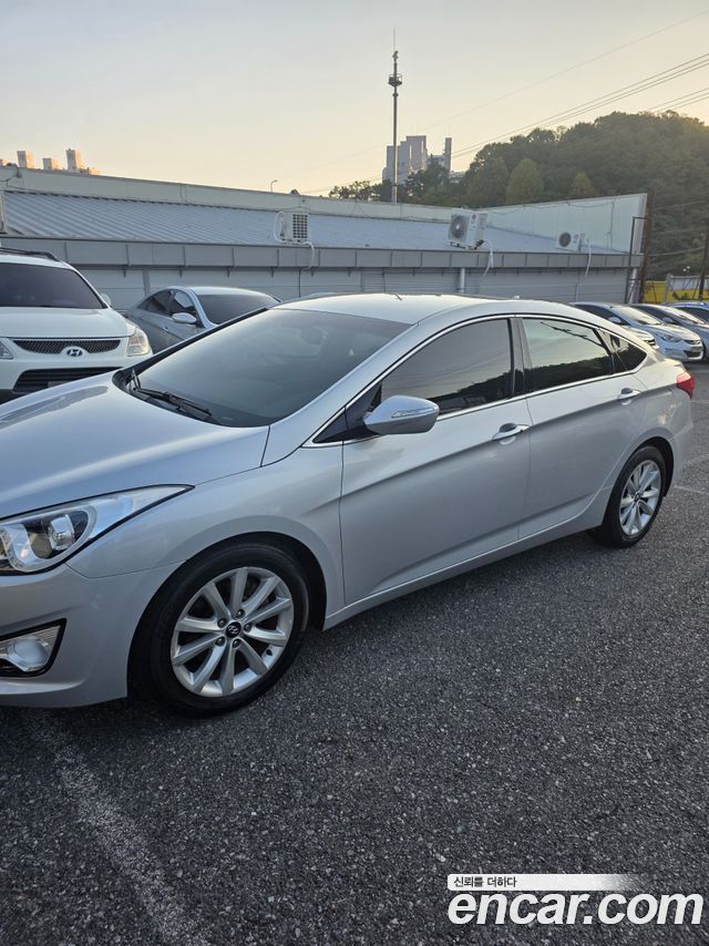 Hyundai i40 1.7 VGT Smart 2012 — фото 3