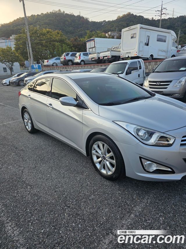 Hyundai i40 1.7 VGT Smart 2012 — фото 4