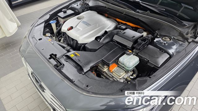 Hyundai Grandeur Hybrid (IG) Exclusive Special 2018 — фото 6