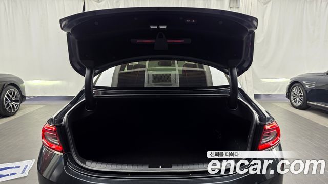 Hyundai Grandeur Hybrid (IG) Exclusive Special 2018 — фото 20