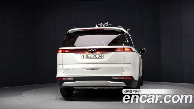 Kia Carnival (IV) Gasoline 9-Seater Prestige 2023 — фото 4