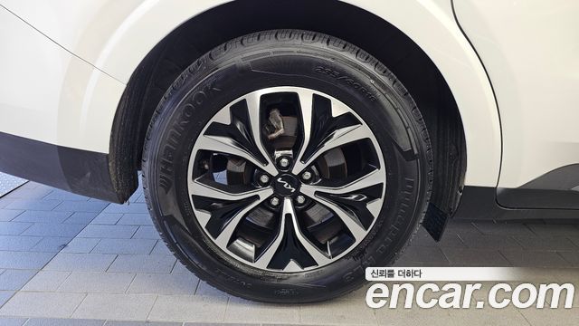 Kia Carnival (IV) Gasoline 9-Seater Prestige 2023 — фото 5