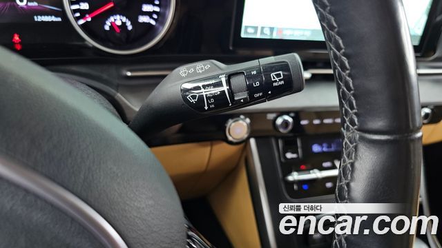 Kia Carnival (IV) Gasoline 9-Seater Prestige 2023 — фото 18
