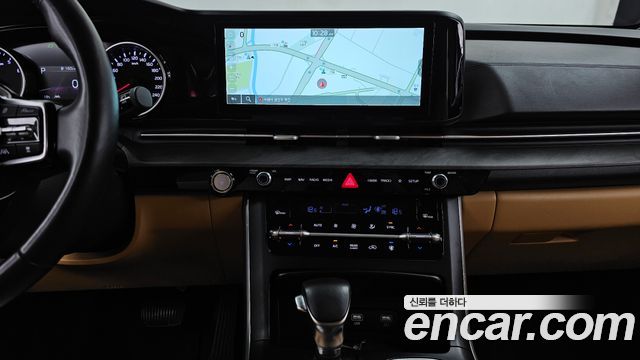 Kia Carnival (IV) Gasoline 9-Seater Prestige 2023 — фото 19