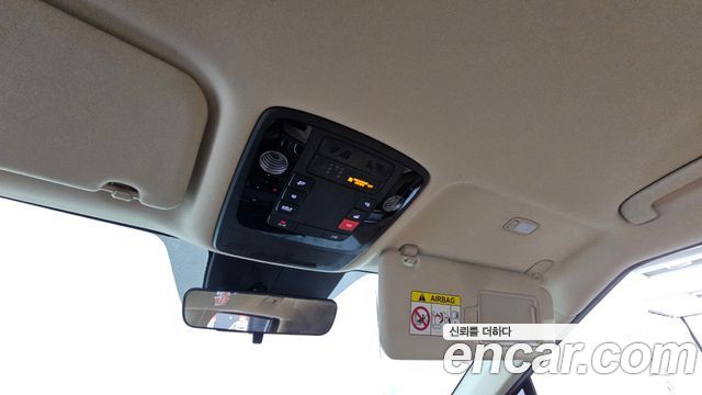 Kia Carnival (IV) Gasoline 9-Seater Prestige 2023 — фото 22