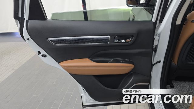 Renault Korea QM6 2.0 LPe RE Signature 2WD 2023 — фото 25