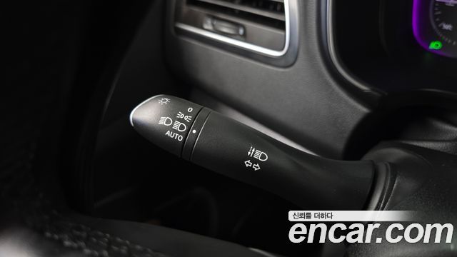 Renault Korea QM6 2.0 LPe RE Signature 2WD 2023 — фото 30