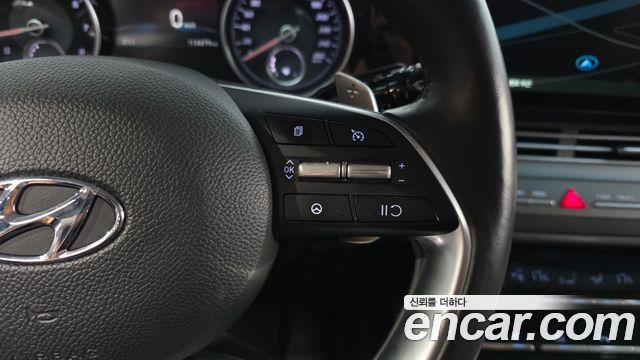 Hyundai Grandeur (IG) 3.0 LPi Rent Car Modern 2022 — фото 18