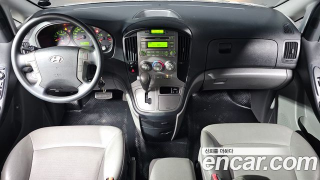 Hyundai Grand Starex 5-Seater VAN CVX Luxury 2012 — фото 7