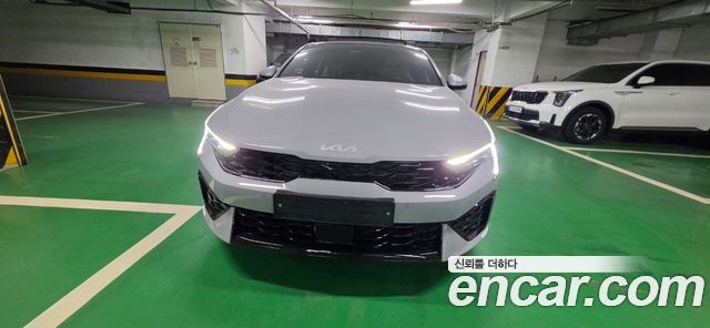Kia K5 (III) 2.0 Signature