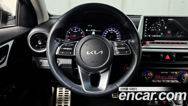 Kia K3 (II) 1.6 Prestige 2024 — фото 15