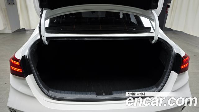 Kia K3 (II) 1.6 Prestige 2024 — фото 18