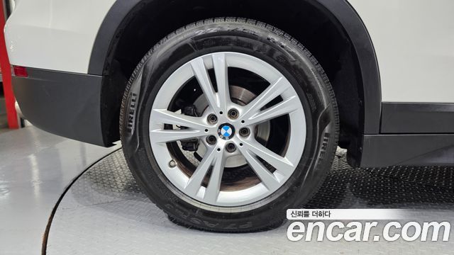 BMW X1 (F48) xDrive 18d 2017 — фото 5