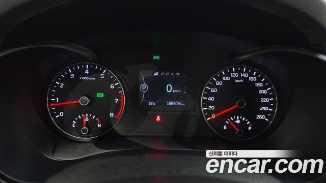 Kia K5 (II) LPI MX Prestige 2017 — фото 8