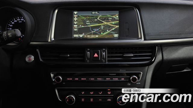 Kia K5 (II) LPI MX Prestige 2017 — фото 16