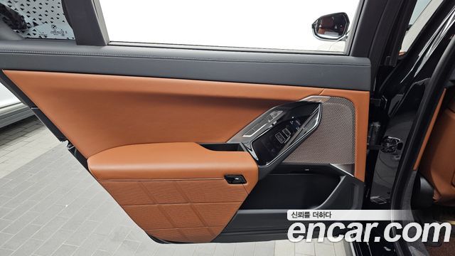 BMW 7 Series (G70) 740i sDrive M Sport 2023 — фото 25