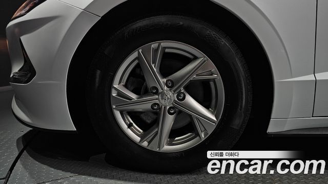 Hyundai Sonata (DN8) 2.0 LPG(rental car) Smart 2022 — фото 5