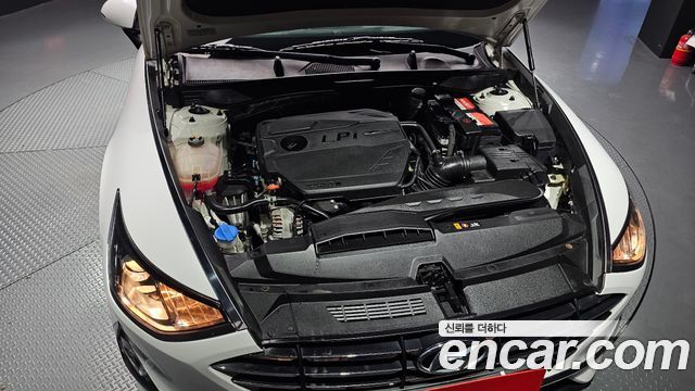 Hyundai Sonata (DN8) 2.0 LPG(rental car) Smart 2022 — фото 6