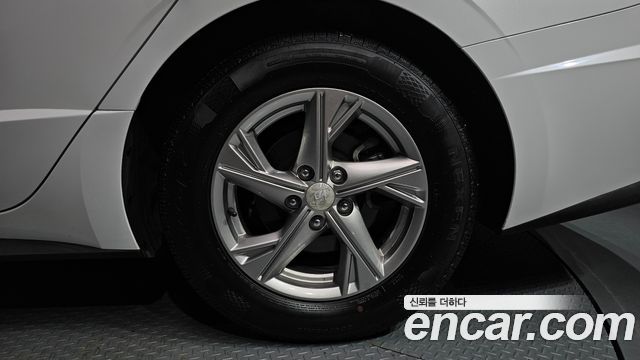 Hyundai Sonata (DN8) 2.0 LPG(rental car) Smart 2022 — фото 21
