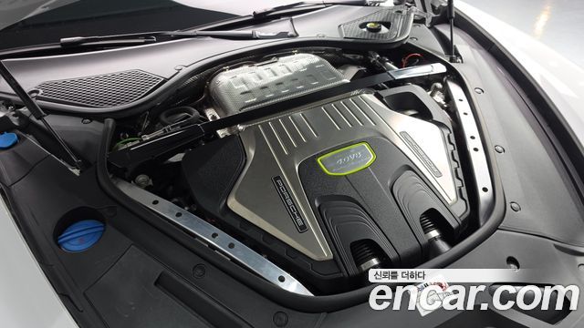 Porsche Panamera (971) 4.0 Turbo S E-Hybrid 2023 — фото 6