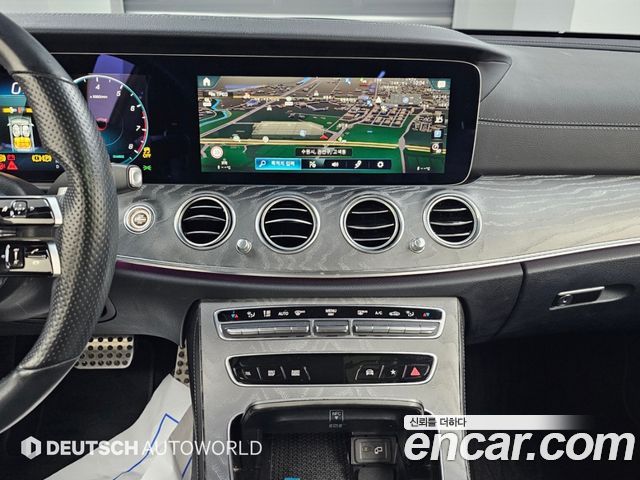 Mercedes-Benz E-Class (W213) E350 4MATIC AMG Line 2022 — фото 18