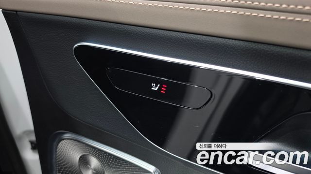 Mercedes-Benz EQE SUV (X294) EQE350 4MATIC 2023 — фото 19
