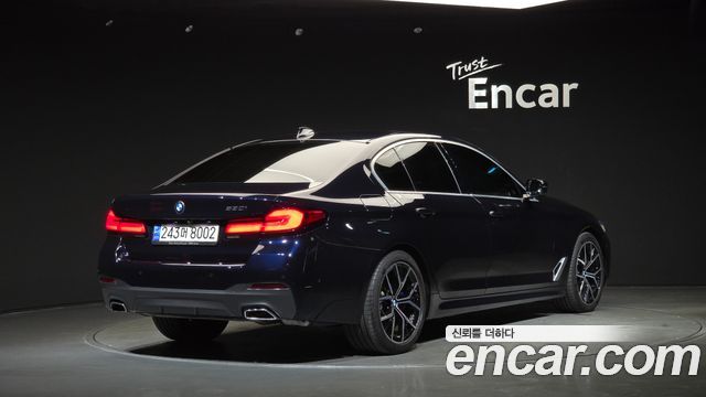 BMW 5 Series (G30) 530i M Sport Package 2023 — фото 2