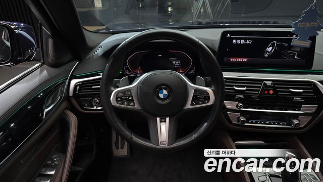 BMW 5 Series (G30) 530i M Sport Package 2023 — фото 13