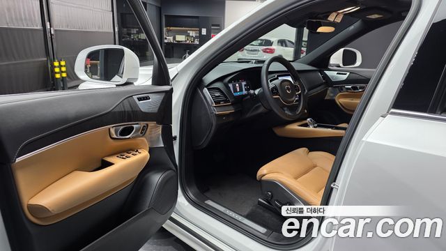 Volvo XC90 (II) B6 Ultimate Bright 2023 — фото 10