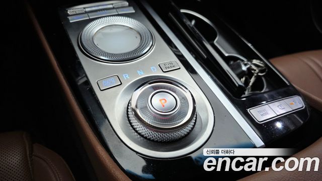 Genesis G80 (RG3) Gasoline 2.5 Turbo AWD 2022 — фото 9