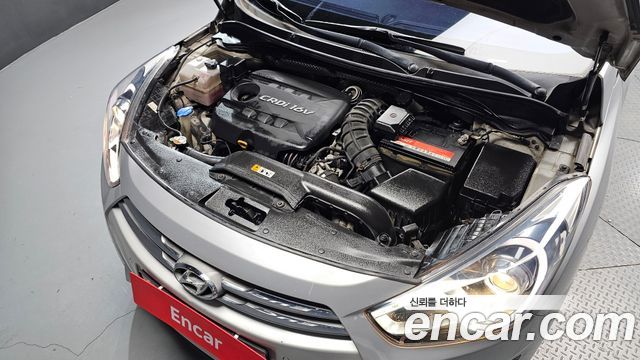 Hyundai i40 Saloon 1.7 VGT Smart 2013 — фото 6