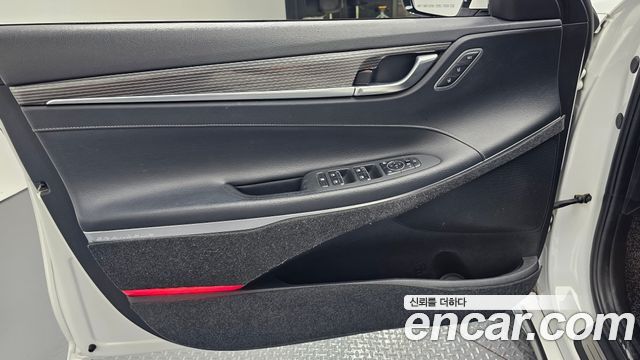 Hyundai Grandeur Hybrid (IG) Exclusive 2018 — фото 24