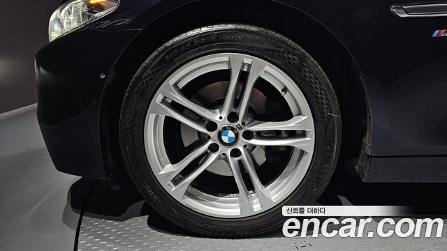 BMW 5 Series (F10) 520d xDrive M Aero Dynamic 2016 — фото 5