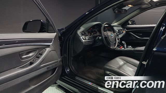 BMW 5 Series (F10) 520d xDrive M Aero Dynamic 2016 — фото 10
