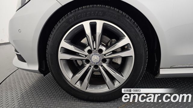 Mercedes-Benz E-Class (W212) E220 Bluetec Avantgarde 2016 — фото 5