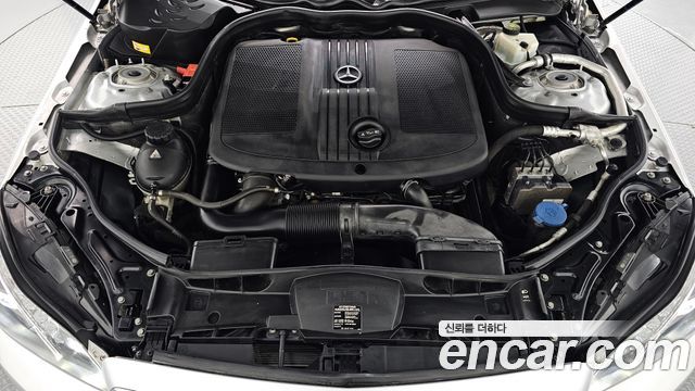 Mercedes-Benz E-Class (W212) E220 Bluetec Avantgarde 2016 — фото 6