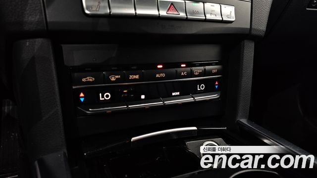 Mercedes-Benz E-Class (W212) E220 Bluetec Avantgarde 2016 — фото 17