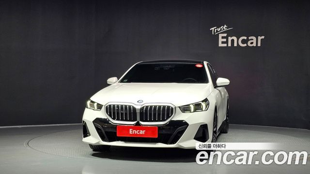 BMW 5 Series (G60) 530i xDrive M Sport 2025 — фото 3
